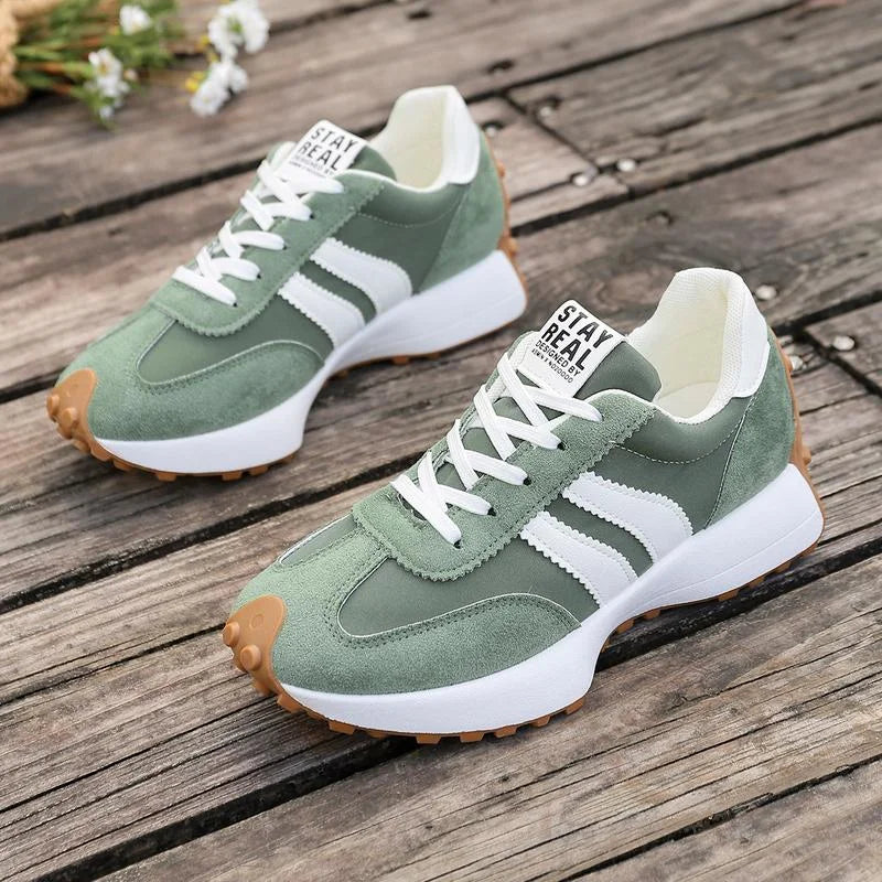 Reeva | Dames Retro Orthopedische Sneaker met Suède Panelen en Schokdempende Zool