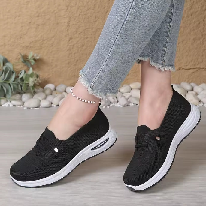 Zenora | Lichtgewicht instapsneaker met flexibele zool