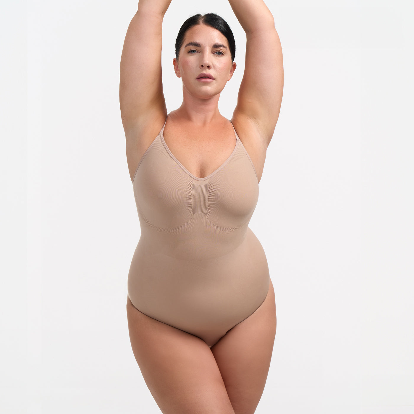 Figuurcorrigerende body met slip